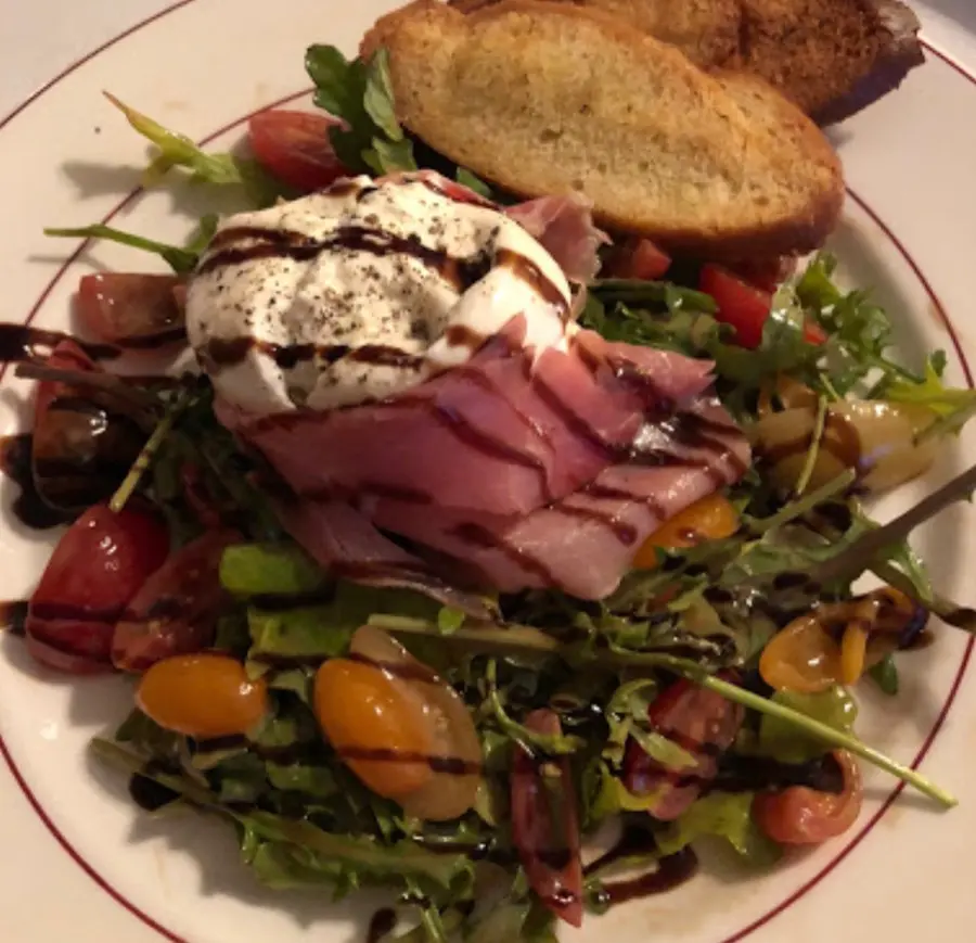Burrata and prosciutto salad with heirloom tomatoes