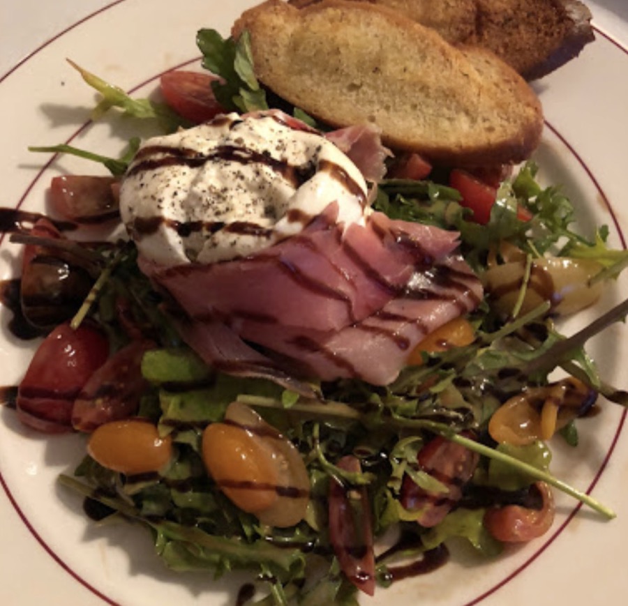 Burrata and prosciutto salad with heirloom tomatoes
